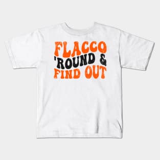 flacco-round-find-out Kids T-Shirt